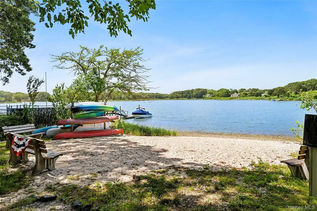 205 Pine Avenue Southold NY 11971