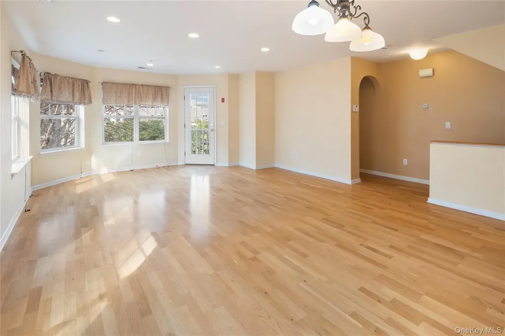 121 Northview Court Peekskill NY 10566