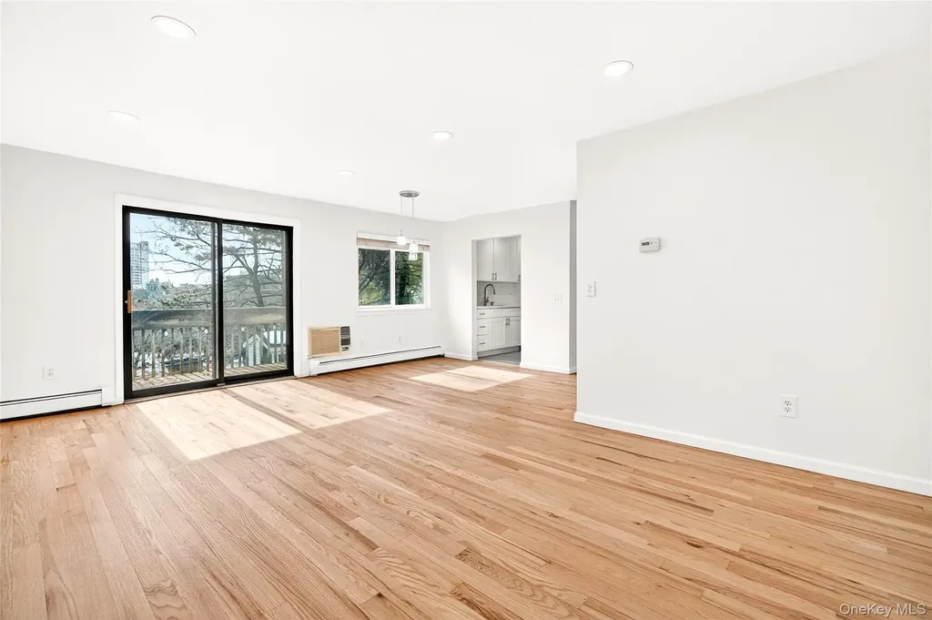 22 Hillside Terrace White Plains NY 10601
