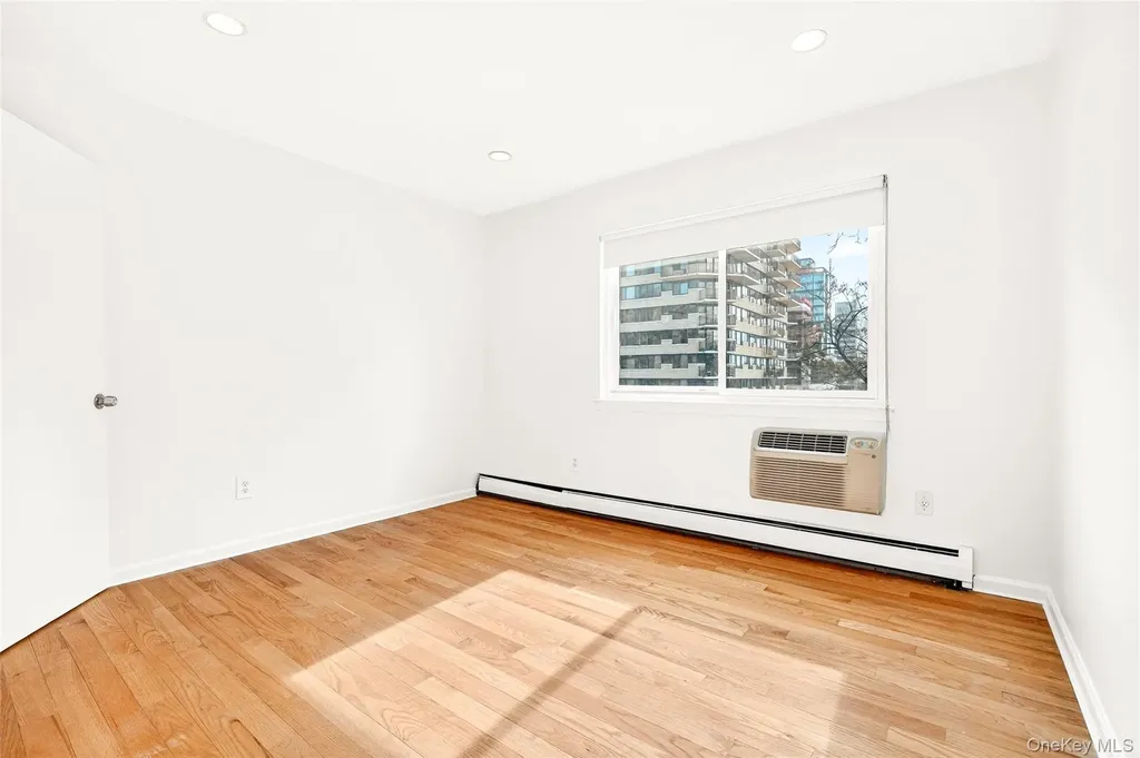 22 Hillside Terrace White Plains NY 10601
