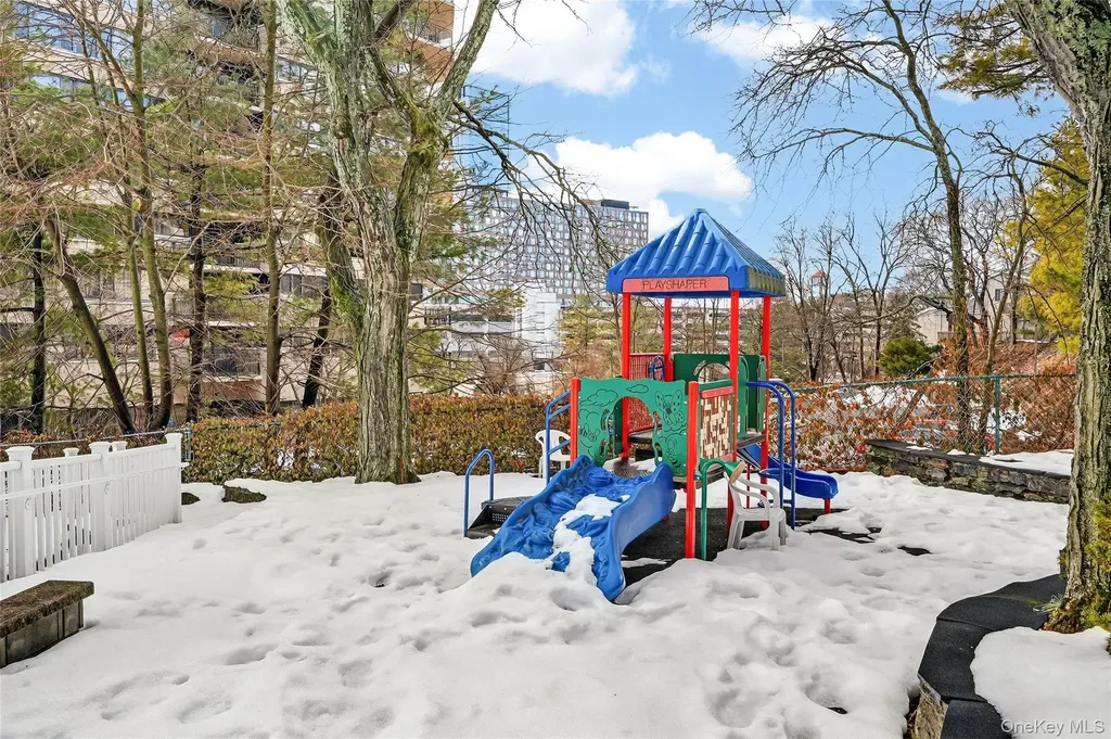 22 Hillside Terrace White Plains NY 10601