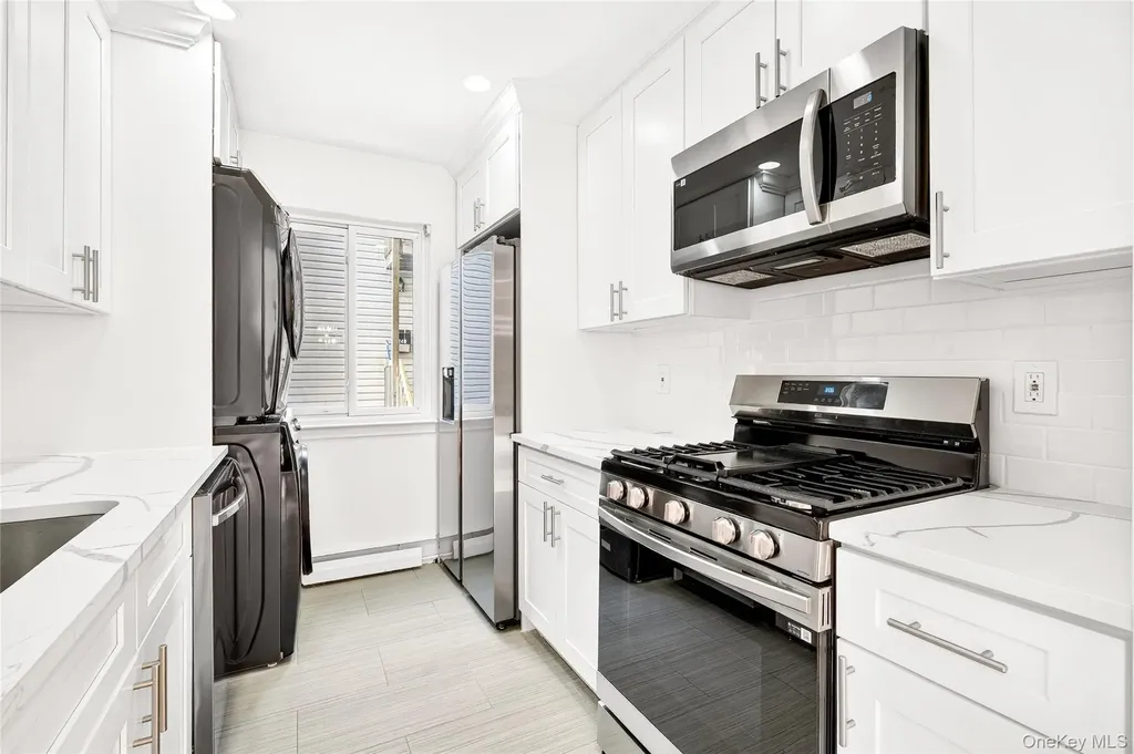22 Hillside Terrace White Plains NY 10601