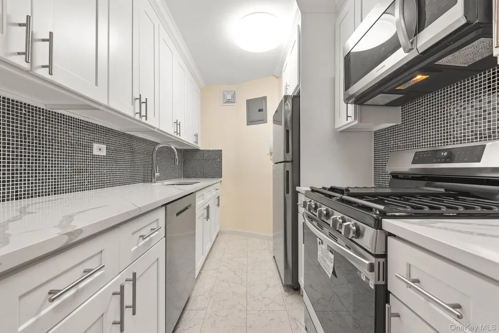 70-25 Yellowstone Boulevard Forest Hills NY 11375