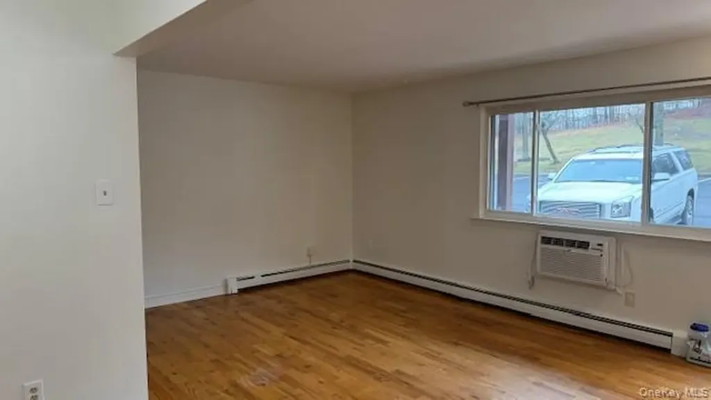 63 Poplar Lane Middletown NY 10941