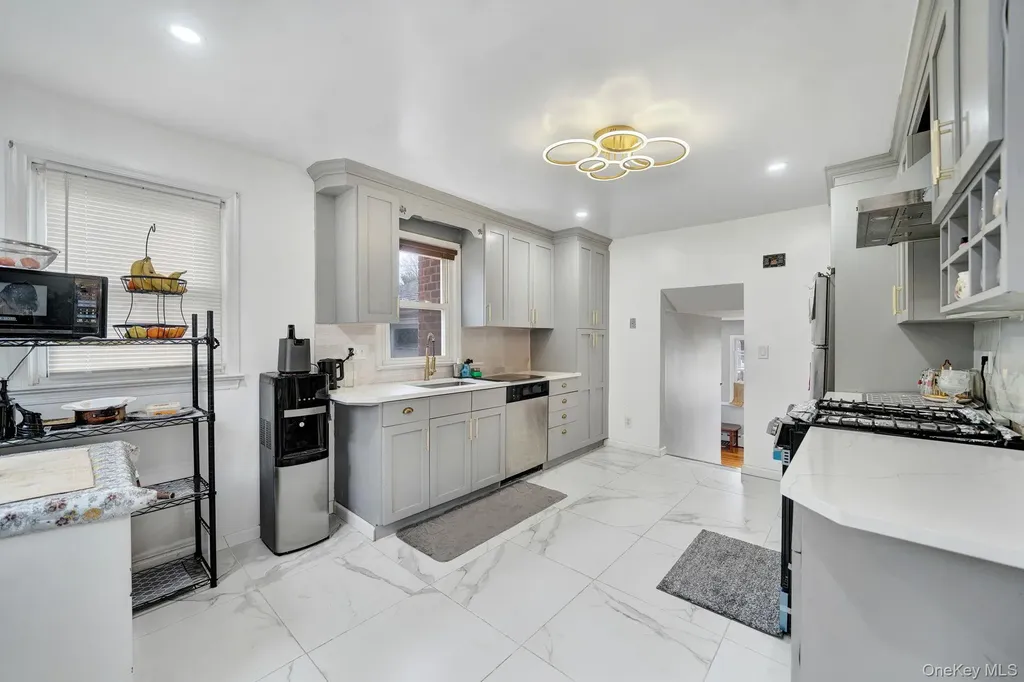 9 Valley View Drive Yonkers NY 10710