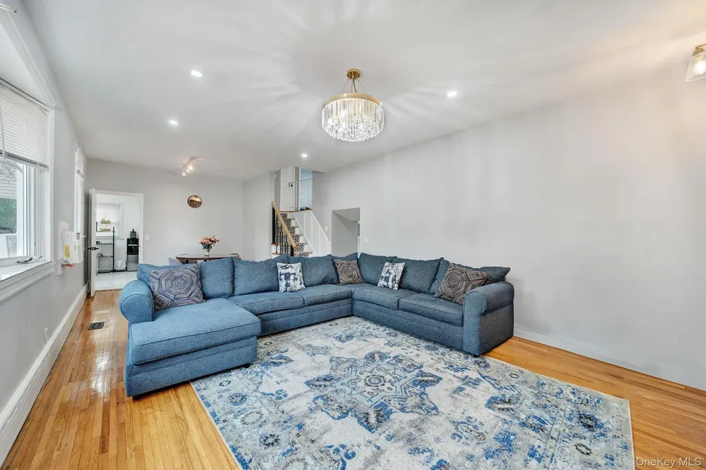 9 Valley View Drive Yonkers NY 10710