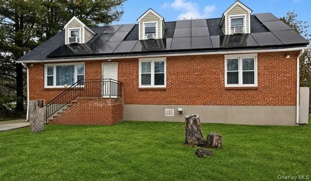 5 Wedgewood Drive Coram NY 11727