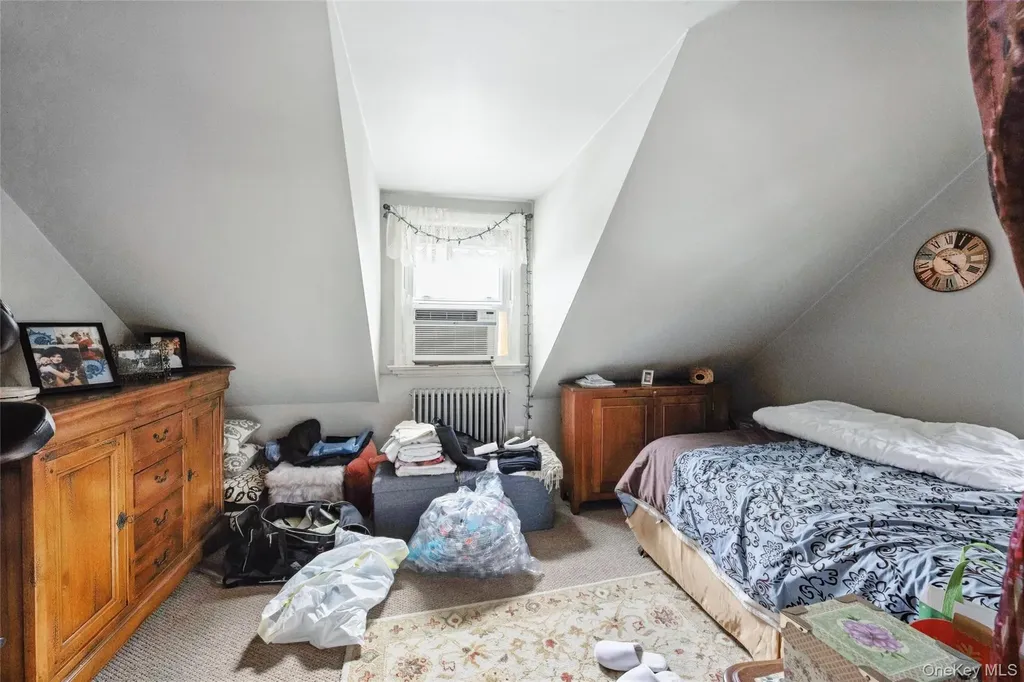 5 Wedgewood Drive Coram NY 11727