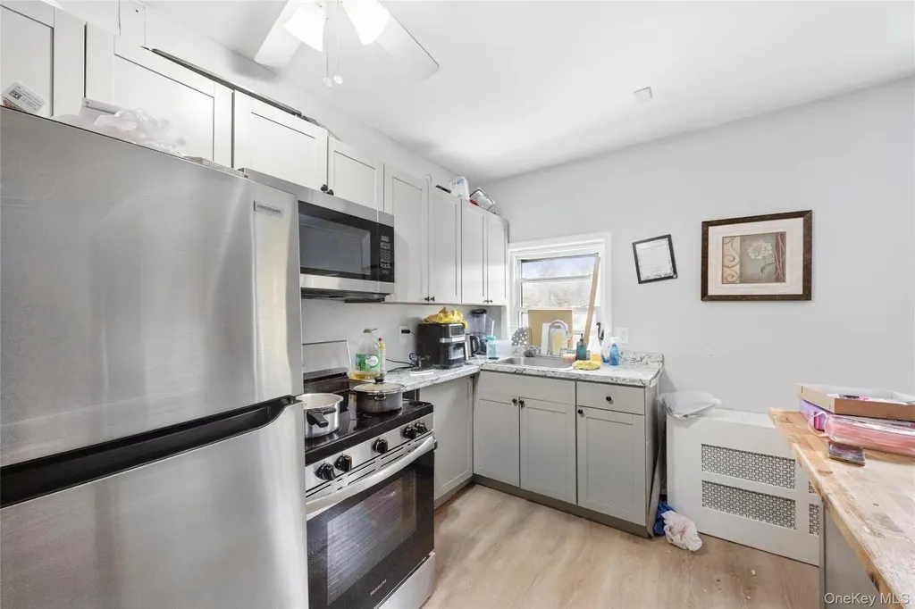 5 Wedgewood Drive Coram NY 11727