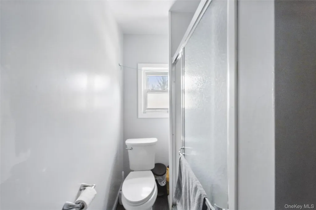 5 Wedgewood Drive Coram NY 11727
