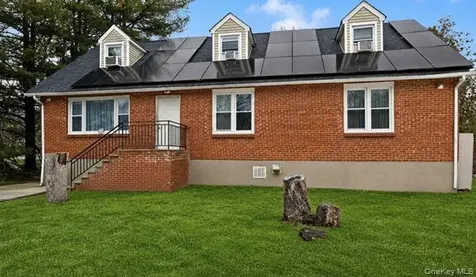 5 Wedgewood Drive Coram NY 11727