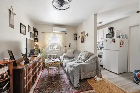 5 Wedgewood Drive Coram NY 11727