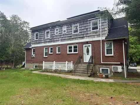 5 Wedgewood Drive Coram NY 11727