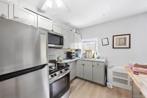 5 Wedgewood Drive Coram NY 11727