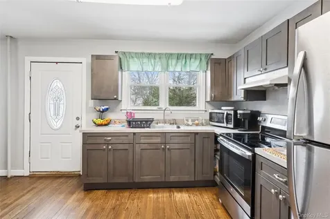 5 Wedgewood Drive Coram NY 11727