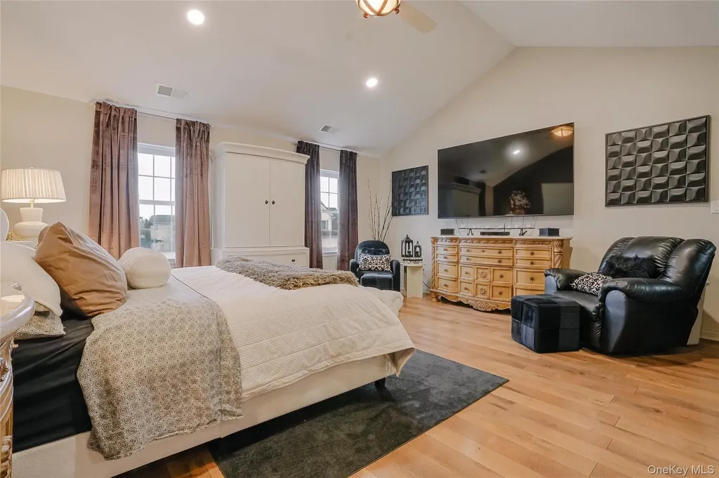 3002 Molly Pitcher Drive New Windsor NY 12553