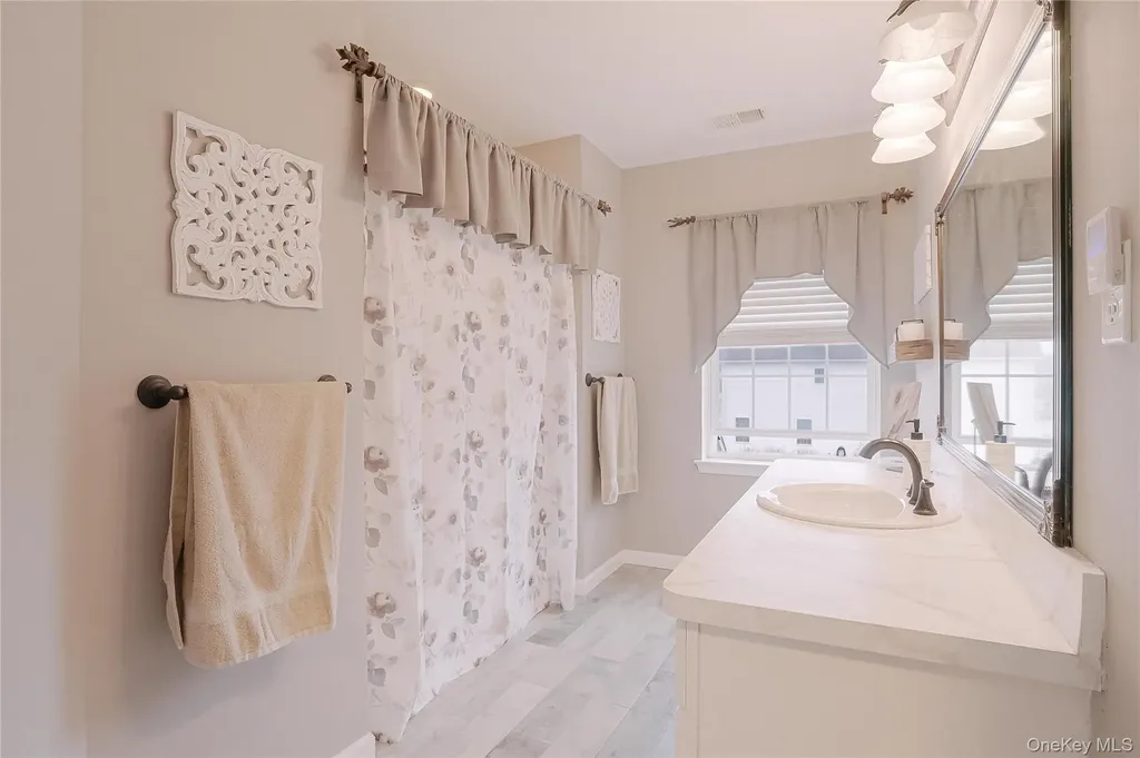 3002 Molly Pitcher Drive New Windsor NY 12553