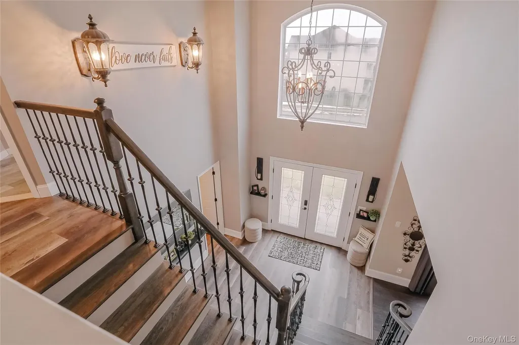 3002 Molly Pitcher Drive New Windsor NY 12553