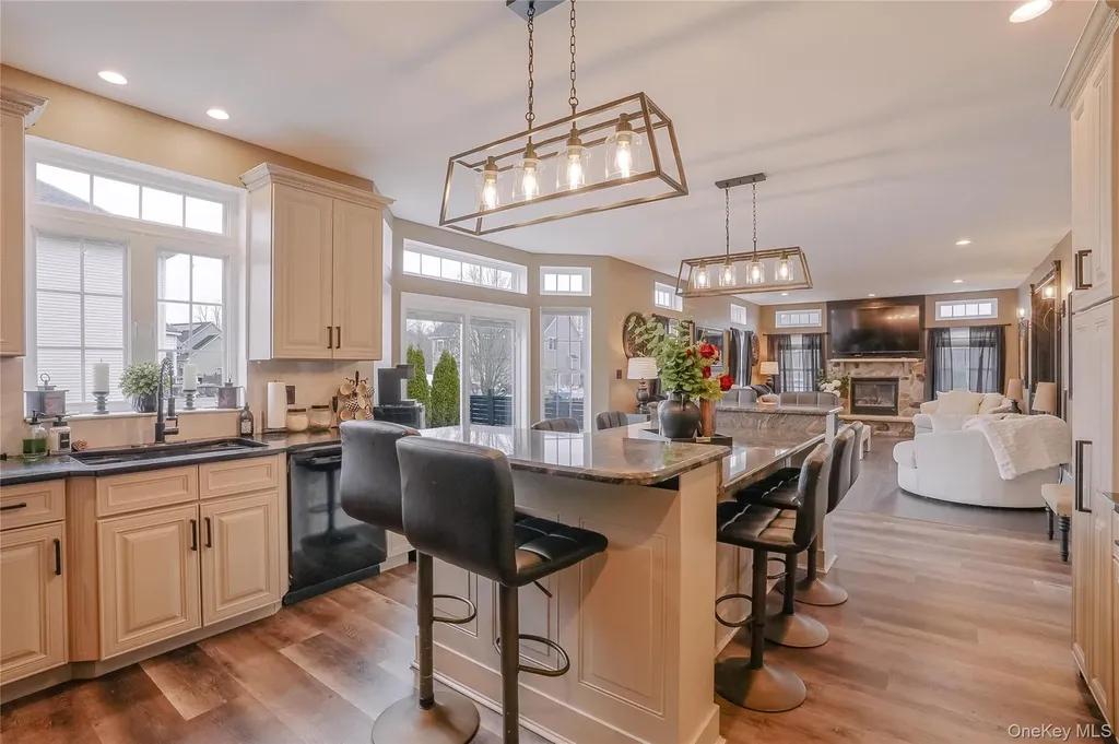 3002 Molly Pitcher Drive New Windsor NY 12553