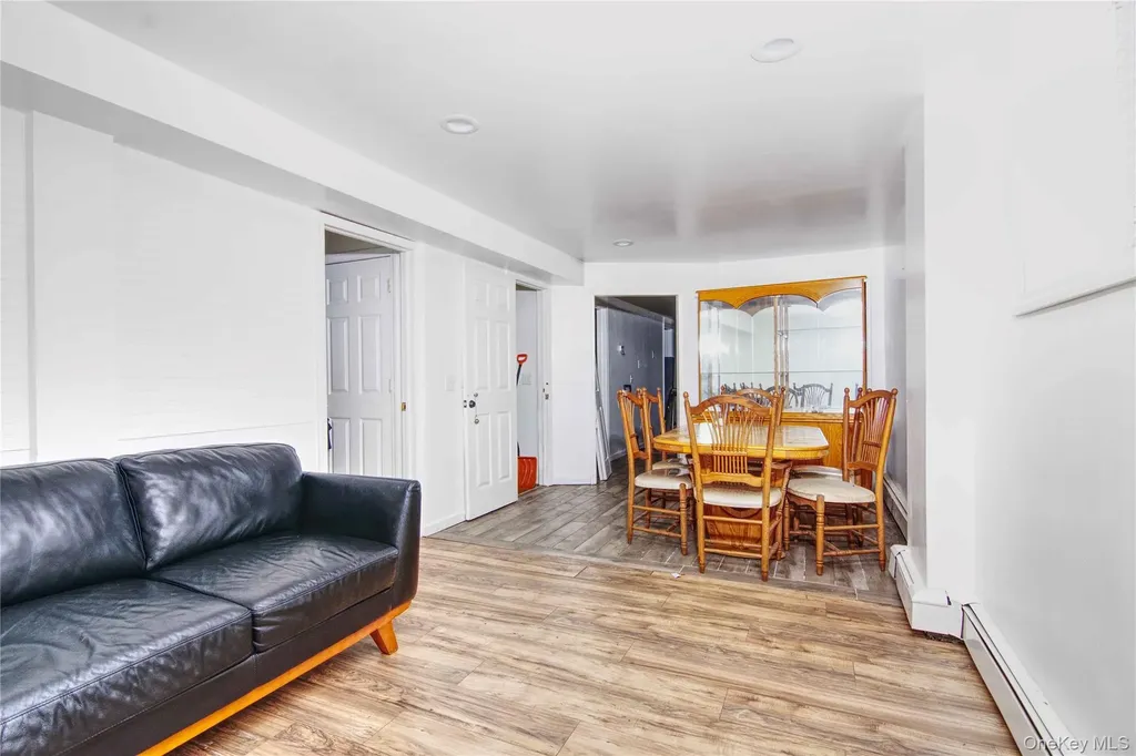 77 Washington Avenue Mastic NY 11950