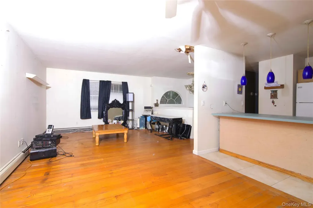 77 Washington Avenue Mastic NY 11950