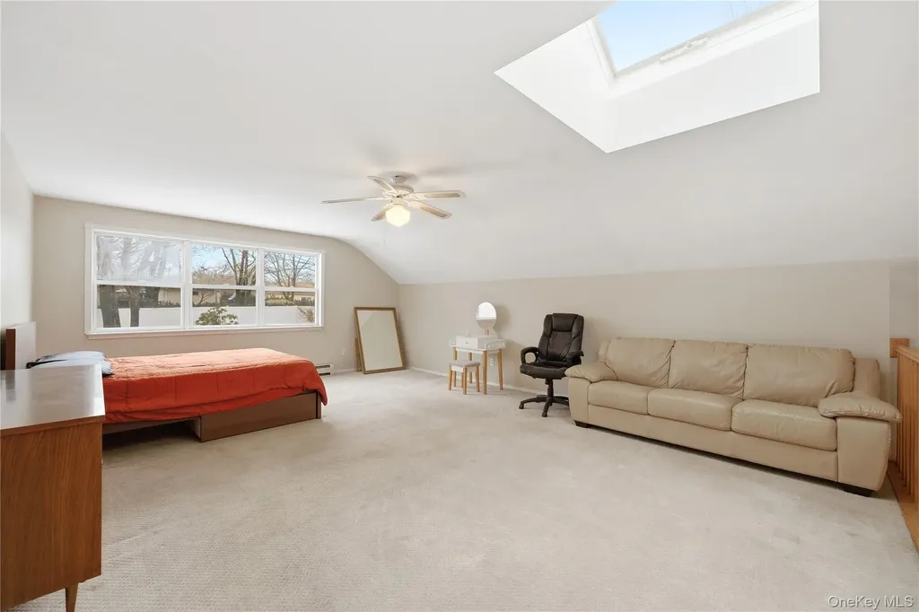 8 Lucy Court Patchogue NY 11772