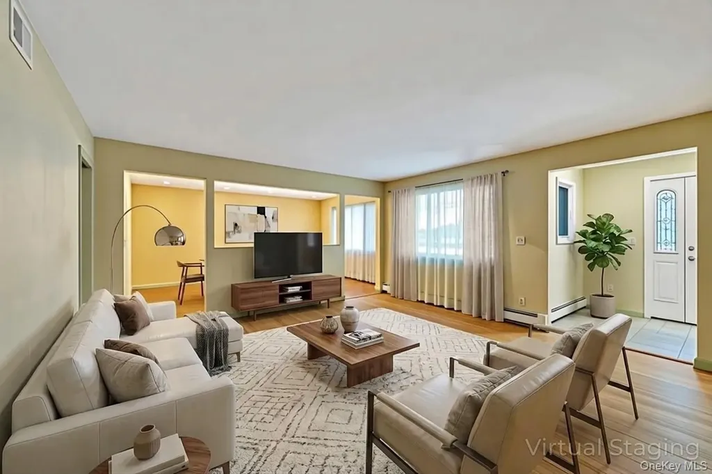105 Browns Road Nesconset NY 11767
