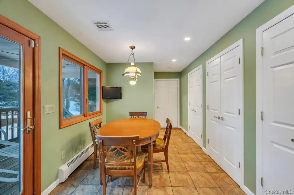 105 Browns Road Nesconset NY 11767