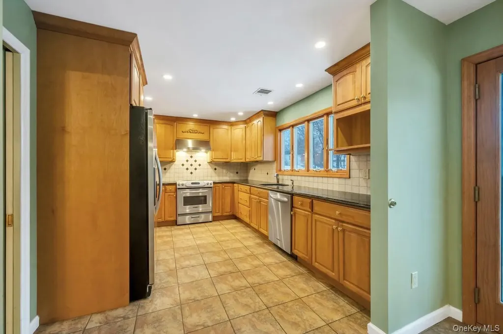 105 Browns Road Nesconset NY 11767