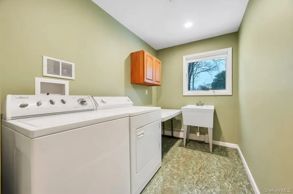 105 Browns Road Nesconset NY 11767