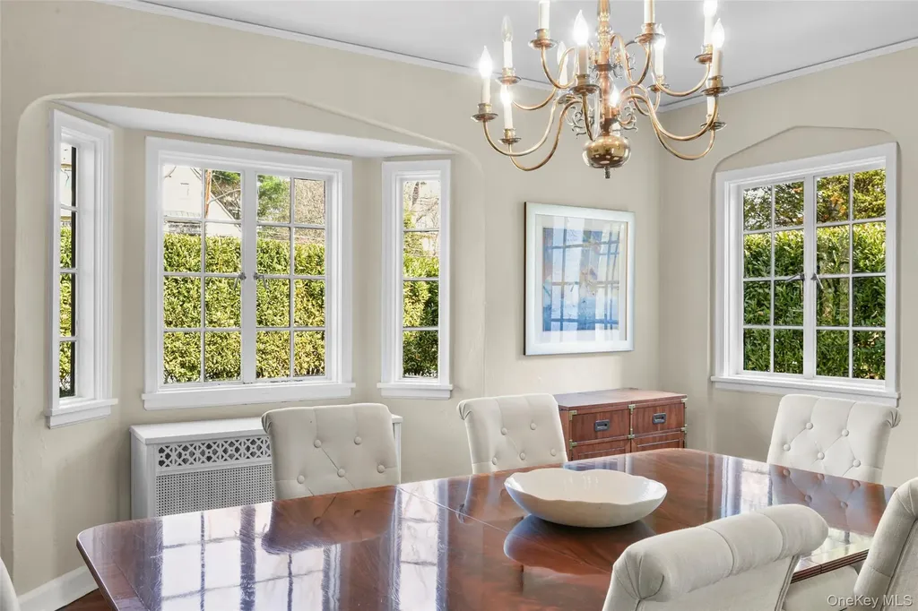 79 Mountain Avenue Larchmont NY 10538