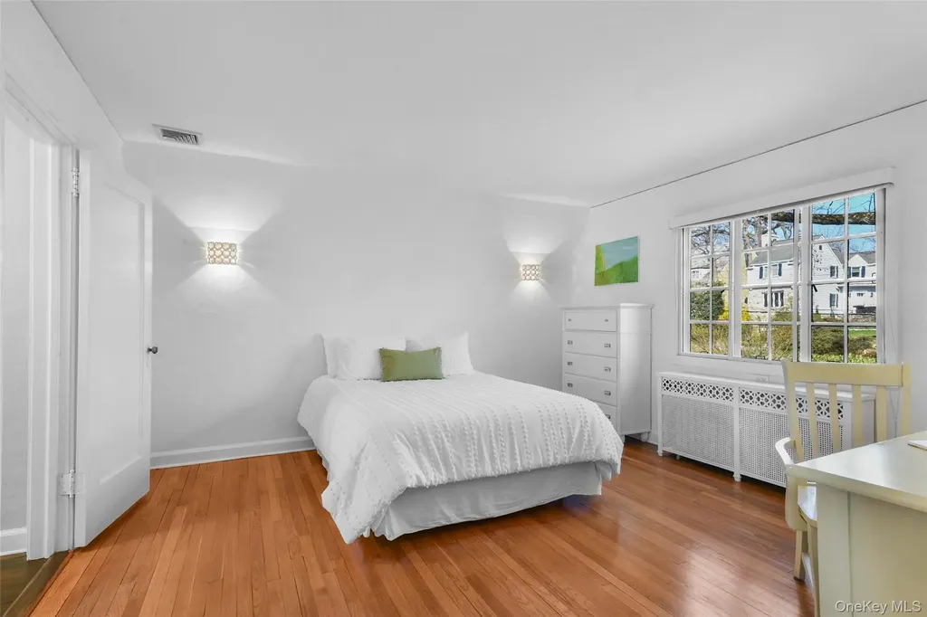 79 Mountain Avenue Larchmont NY 10538