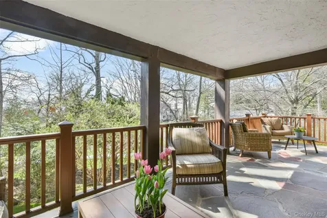 79 Mountain Avenue Larchmont NY 10538