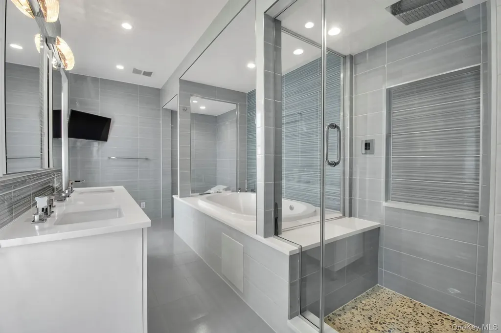 102 Shore Road Douglaston NY 11363