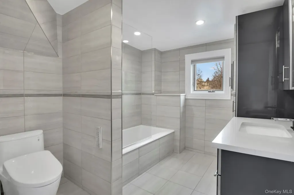 102 Shore Road Douglaston NY 11363