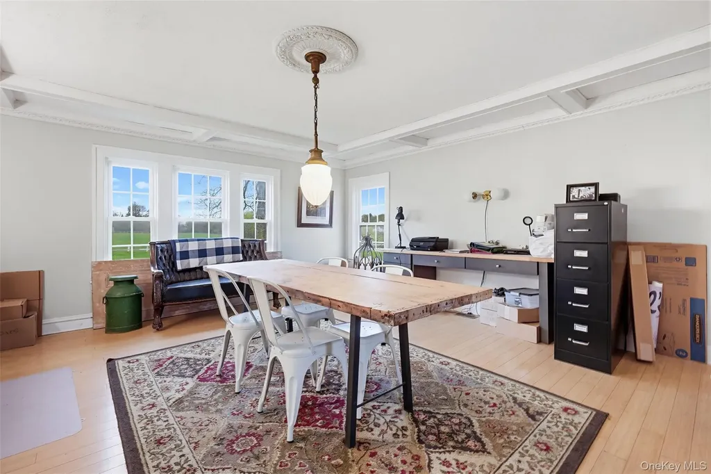 7775 Albany Post Road Red Hook NY 12571
