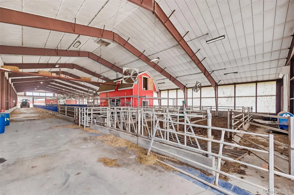 7775 Albany Post Road Red Hook NY 12571