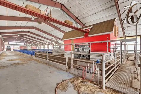 7775 Albany Post Road Red Hook NY 12571