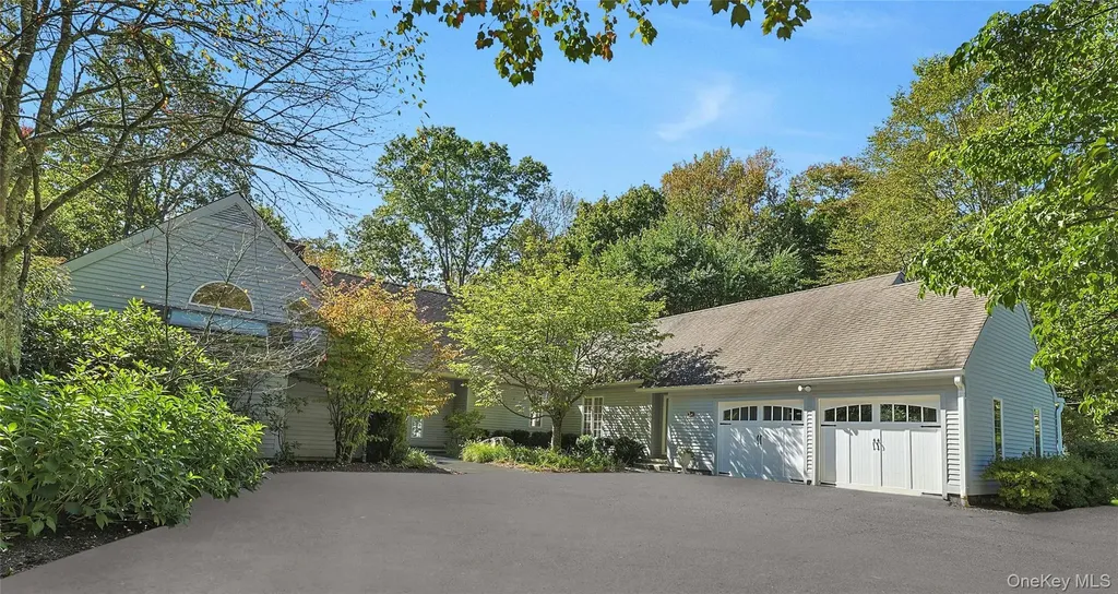 24 North Way Chappaqua NY 10514