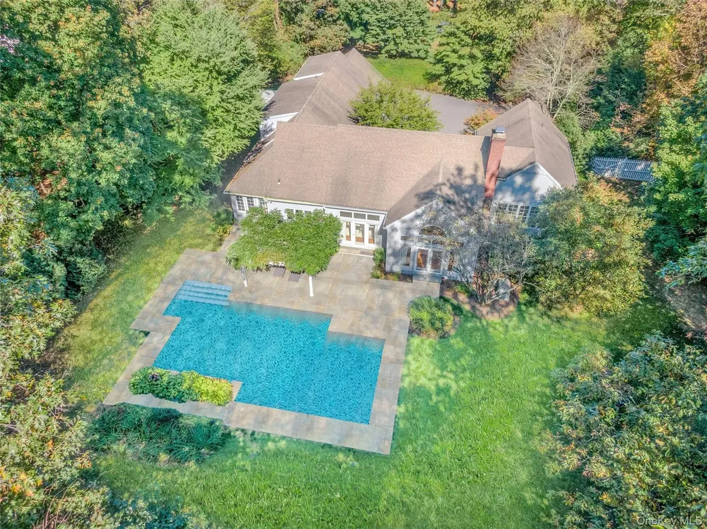 24 North Way Chappaqua NY 10514