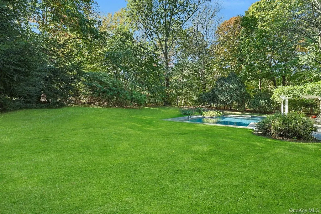 24 North Way Chappaqua NY 10514