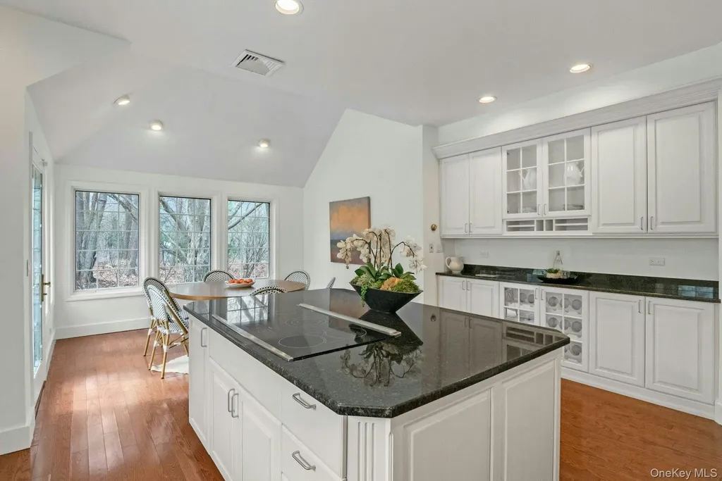 24 North Way Chappaqua NY 10514
