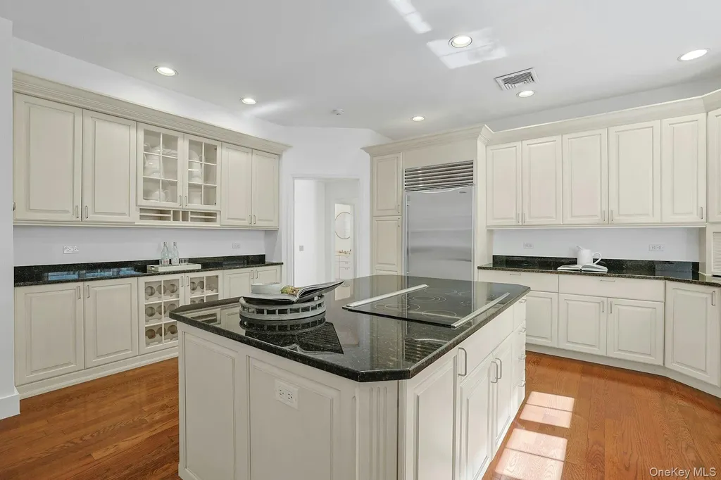 24 North Way Chappaqua NY 10514