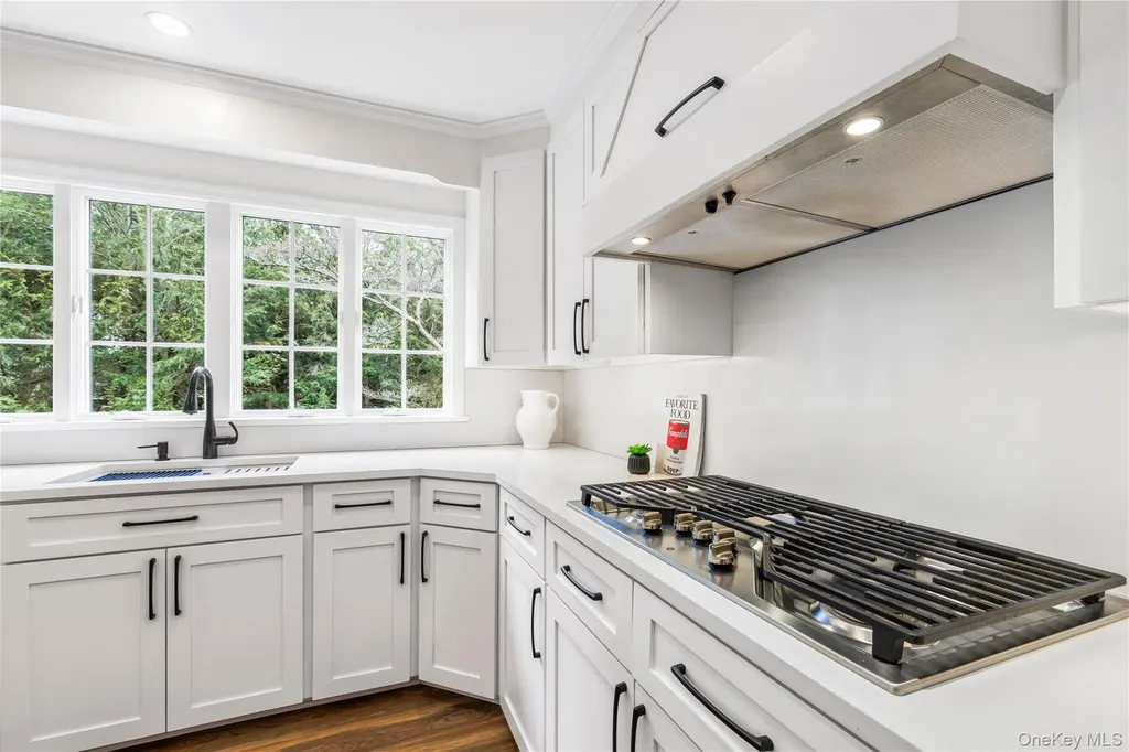 64 Bradford Avenue Rye NY 10580