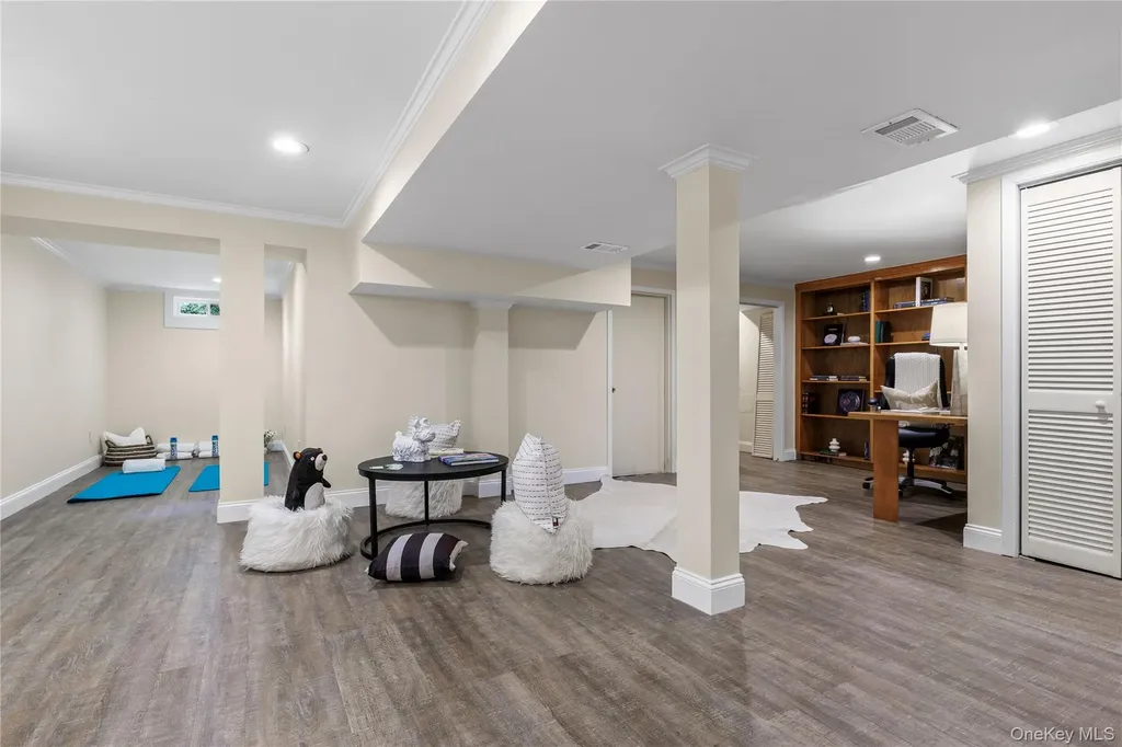 64 Bradford Avenue Rye NY 10580