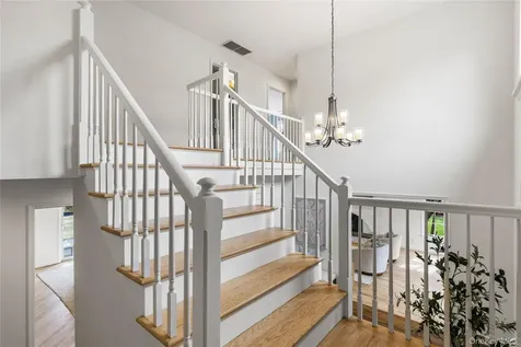 64 Bradford Avenue Rye NY 10580