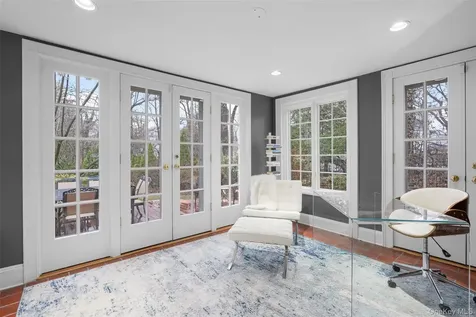 584 Forest Avenue New Rochelle NY 10804