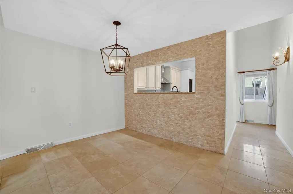 9 Nicole Circle Ossining NY 10562