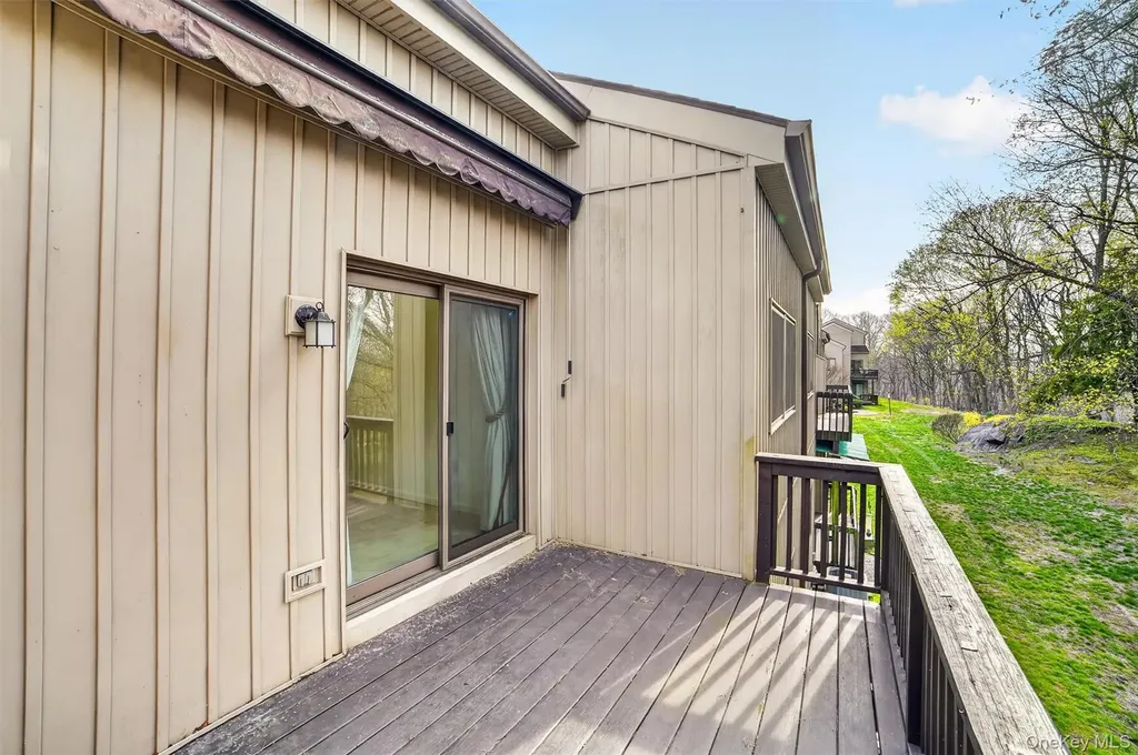 9 Nicole Circle Ossining NY 10562