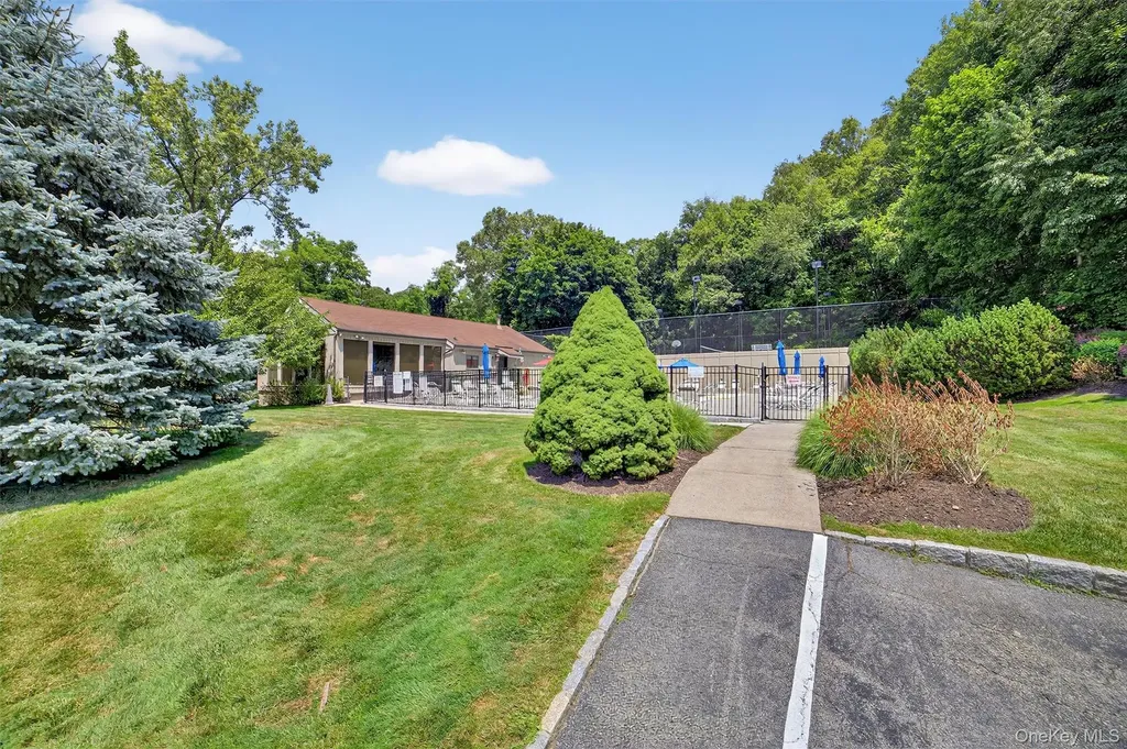 9 Nicole Circle Ossining NY 10562